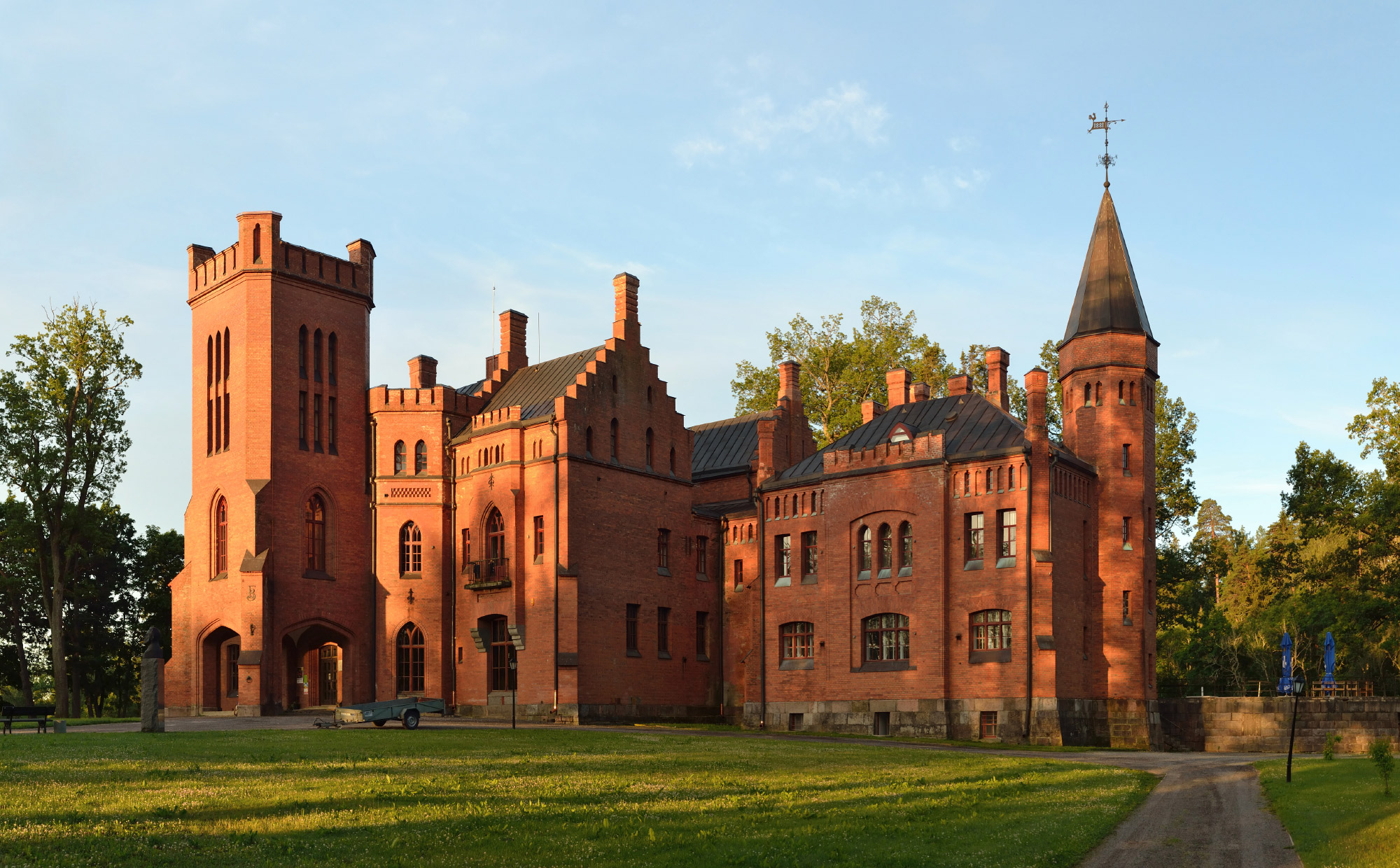 Sangaste manor main building